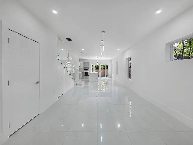 3142 Carter St — Photo 20