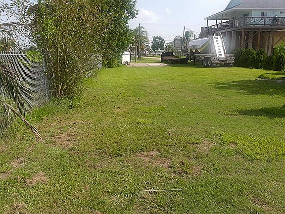 3rd image of 2412 Avenue P