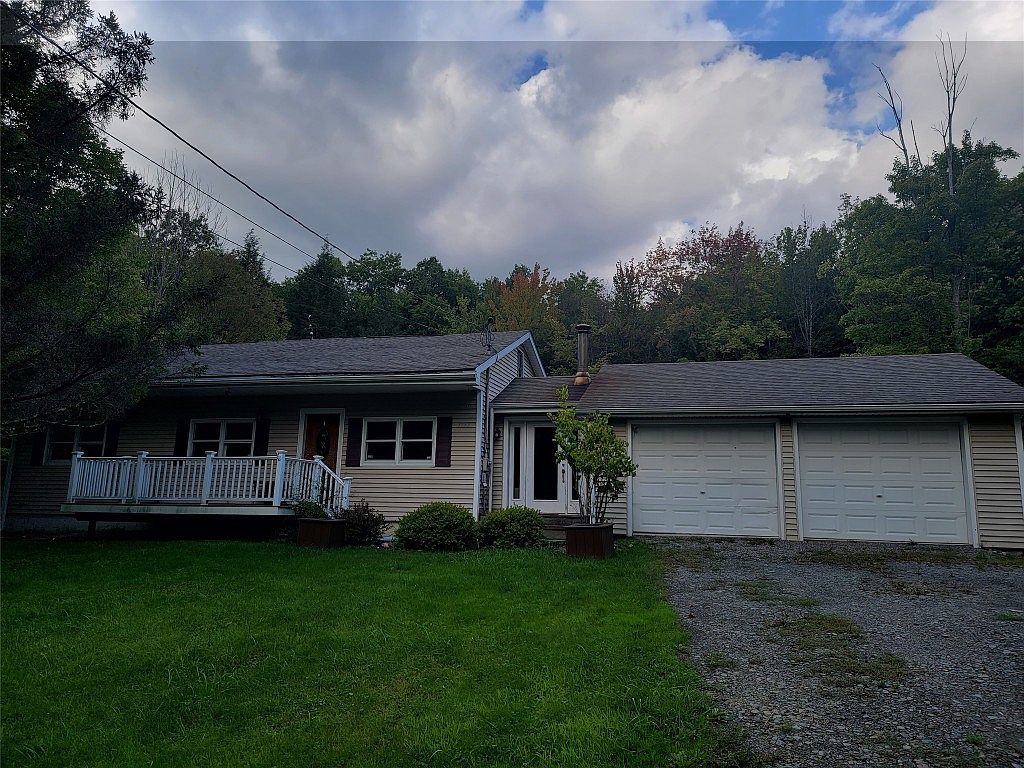 1710 Peckham Rd, Binghamton, NY 13903 MLS 323087 Zillow