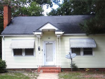 214 S Windsor Dr, Fayetteville, NC, 28301