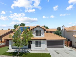 14580 Golden Trl, Victorville, CA 92392