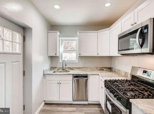 1623 N Dukeland St, Baltimore, MD 21216