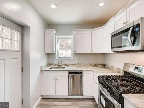 1623 N Dukeland St, Baltimore, MD 21216