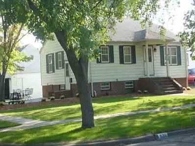 1st image of 920 E C St