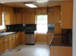 5348 Kilroy Ln, Douglasville, GA 30135