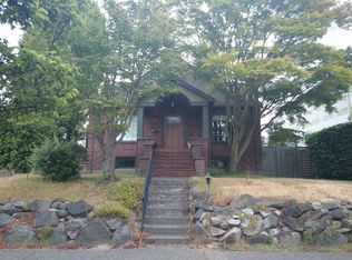 3212 29th Ave W, Seattle, WA 98199