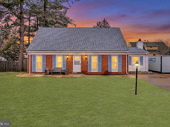 2nd image of 112 N Kennedy Rd