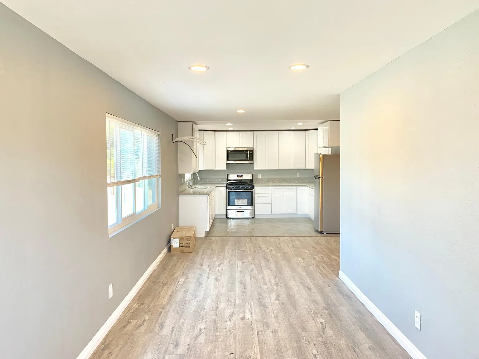 3 bed, 1600 sqft, $3,500 — Photo 2