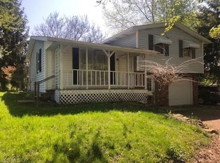 15953 Valley View Rd, Doylestown, OH 44230