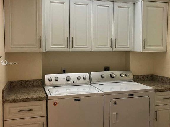 4th image of 1522 Whitehall Dr APT 304
