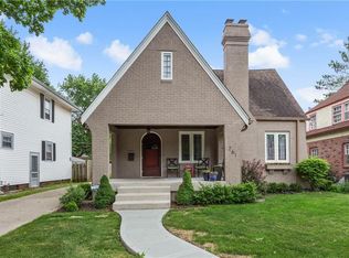 261 W Hampton Dr, Indianapolis, IN