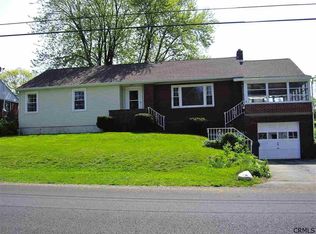 51 West St, Round Lake, NY 12118