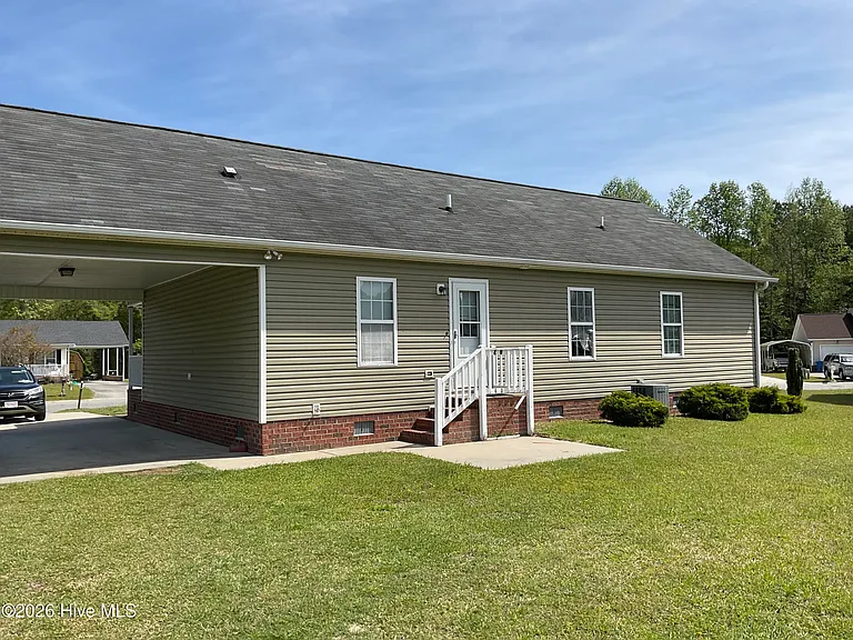 333 Olive Branch Blvd — Photo 18