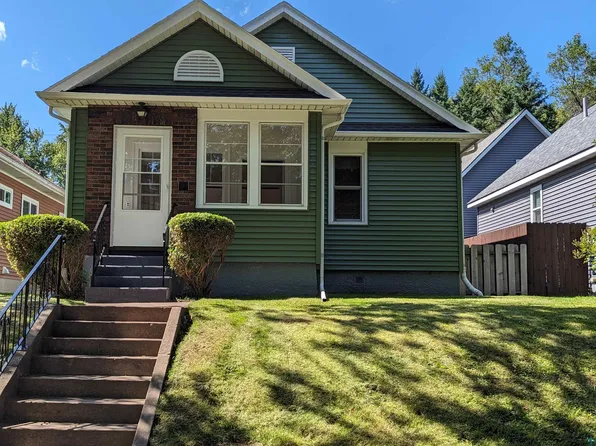 1215 102nd Ave W, Duluth, MN 55808