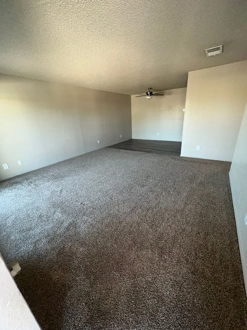 Tanglewood Apartments — Photo 2