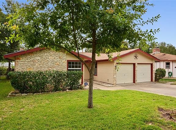 2nd image of 811 Cactus Dr