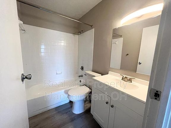 5th image of 3169 Regal Ln #O