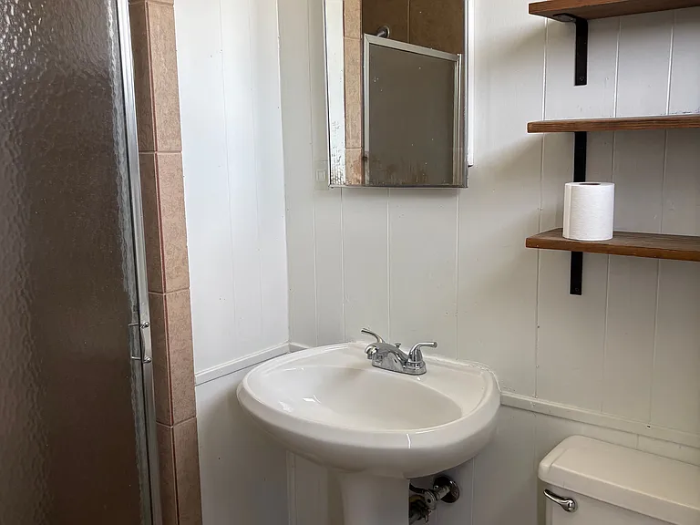 5018 Mary Diane Dr — Photo 3