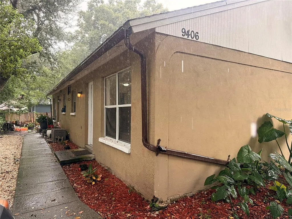 2 bed, 1.0 bath, 884 sqft, $1,550 — Photo 4