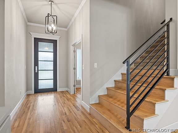 5th image of 6621 S Palm Ave