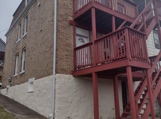 339 3rd St, Pitcairn, PA 15140