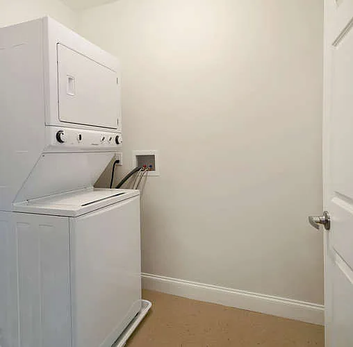 The Navesink Woods Apartments — Photo 21