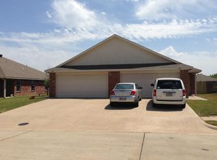 5616 Homestead Rd, Arlington, TX 76017