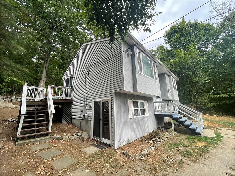 525 Phenix Ave, Cranston, RI 02921 Zillow