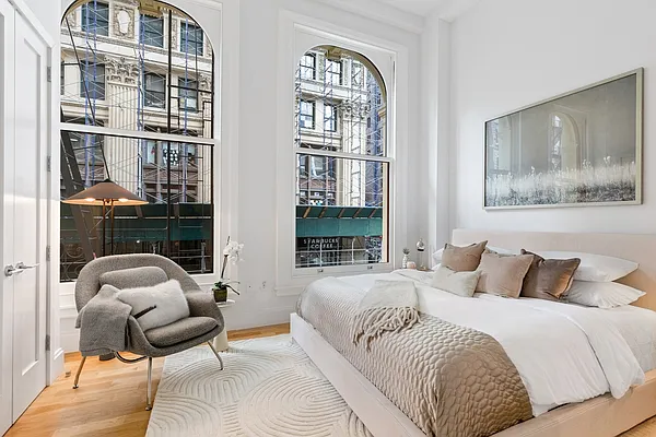 Rented by Douglas Elliman | media 4