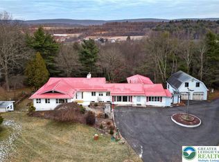 339 Stony Brook Dr, Stroudsburg, PA 18360