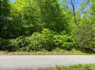 44 Van Cedarfield Rd, Colchester, CT 06415