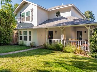 220 7th St, Templeton, CA 93465