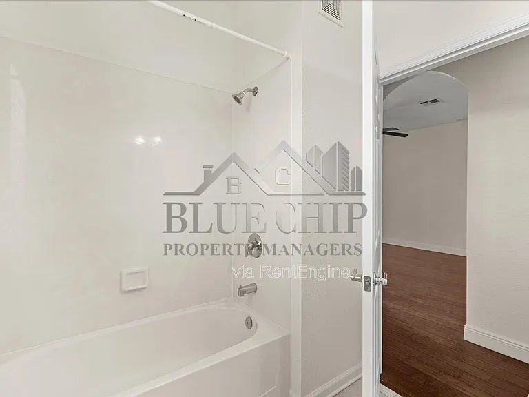 6402 Cava Alta Dr #206 — Photo 25