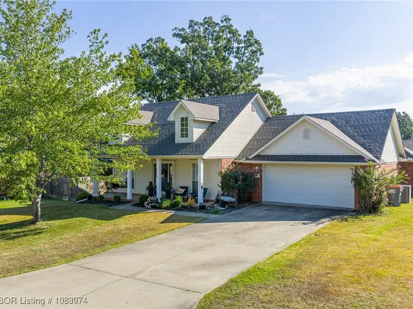 710 Eastern Hills Dr, Greenwood, AR 72936