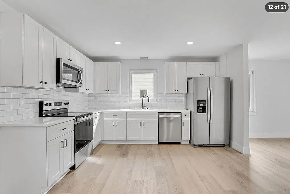 1618 Sigmon St - 1 — Photo 2