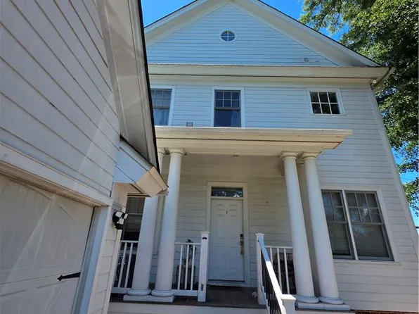 51 Armstrong St, Portsmouth, VA 23704