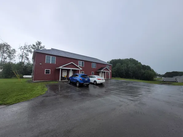 4 Juniper Ln, Levant, ME 04456