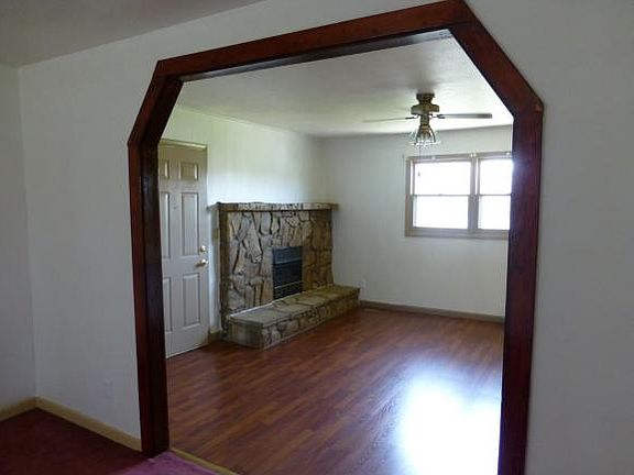 3rd image of 3552 Rustic Hills Dr