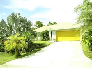 2910 66th St W, Lehigh Acres, FL 33971