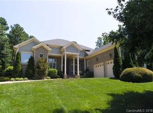151 Standish Ln, Mooresville, NC 28117