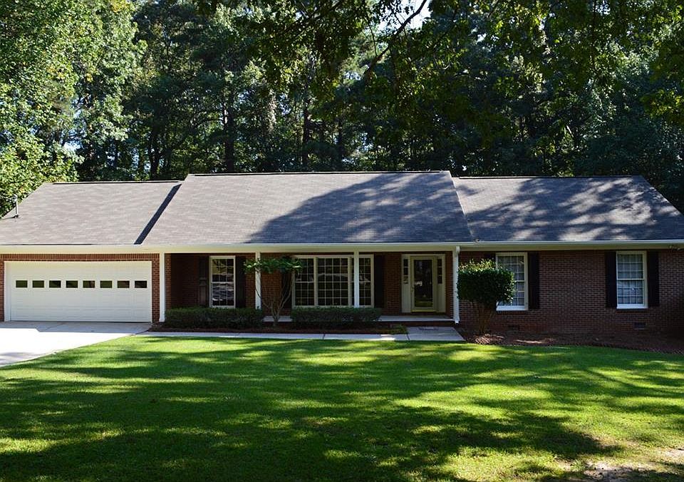 1st image of 2103 Meadow Hurst Ln