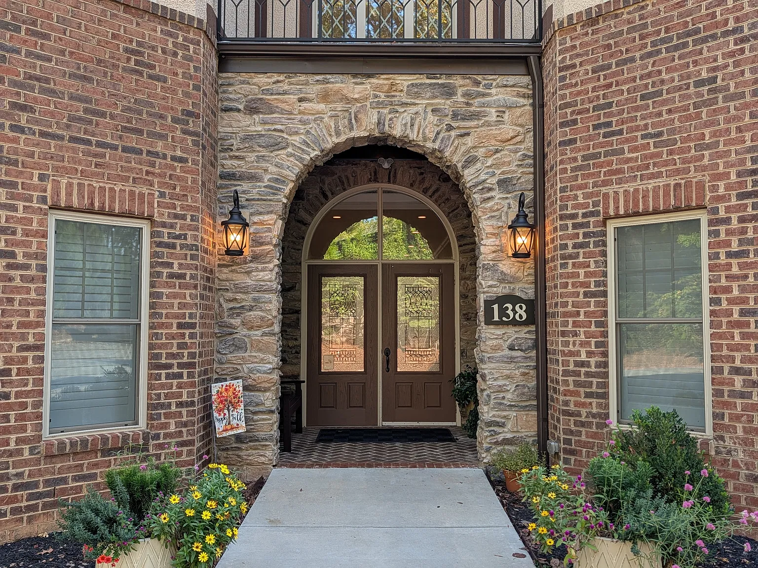 2 bed, 1292 sqft, $1,795 — Photo 2