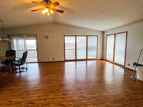 5th image of 24 Bounty Ln