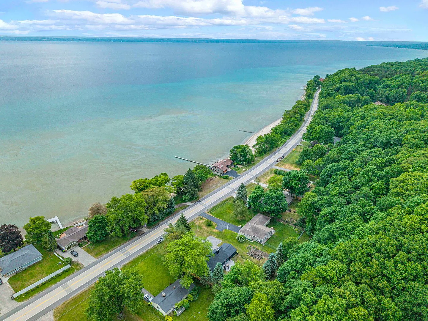 Beautifully Remodeled West Bay Home with Water Access! — Photo 3