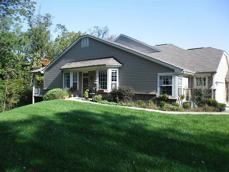 1st image of 770 S Meadow Cir