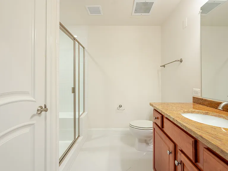 1781 Chain Bridge Rd #401 — Photo 16