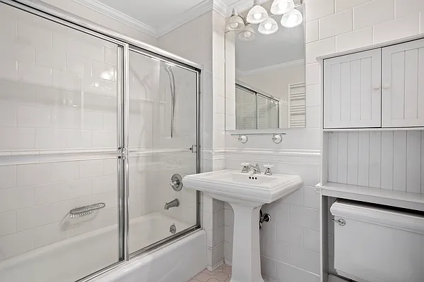 Rented by Douglas Elliman | media 2