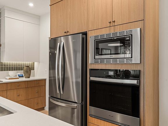 Amery 26 - Kitchen 2 - Brookfield Residential