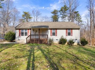 8251 Dash Ln, Jetersville, VA 23083
