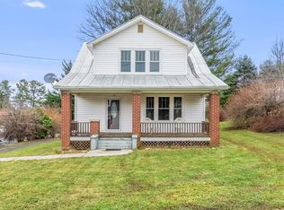113 Howard St SE, Floyd, VA 24091